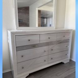 Brand new dresser, and mirror