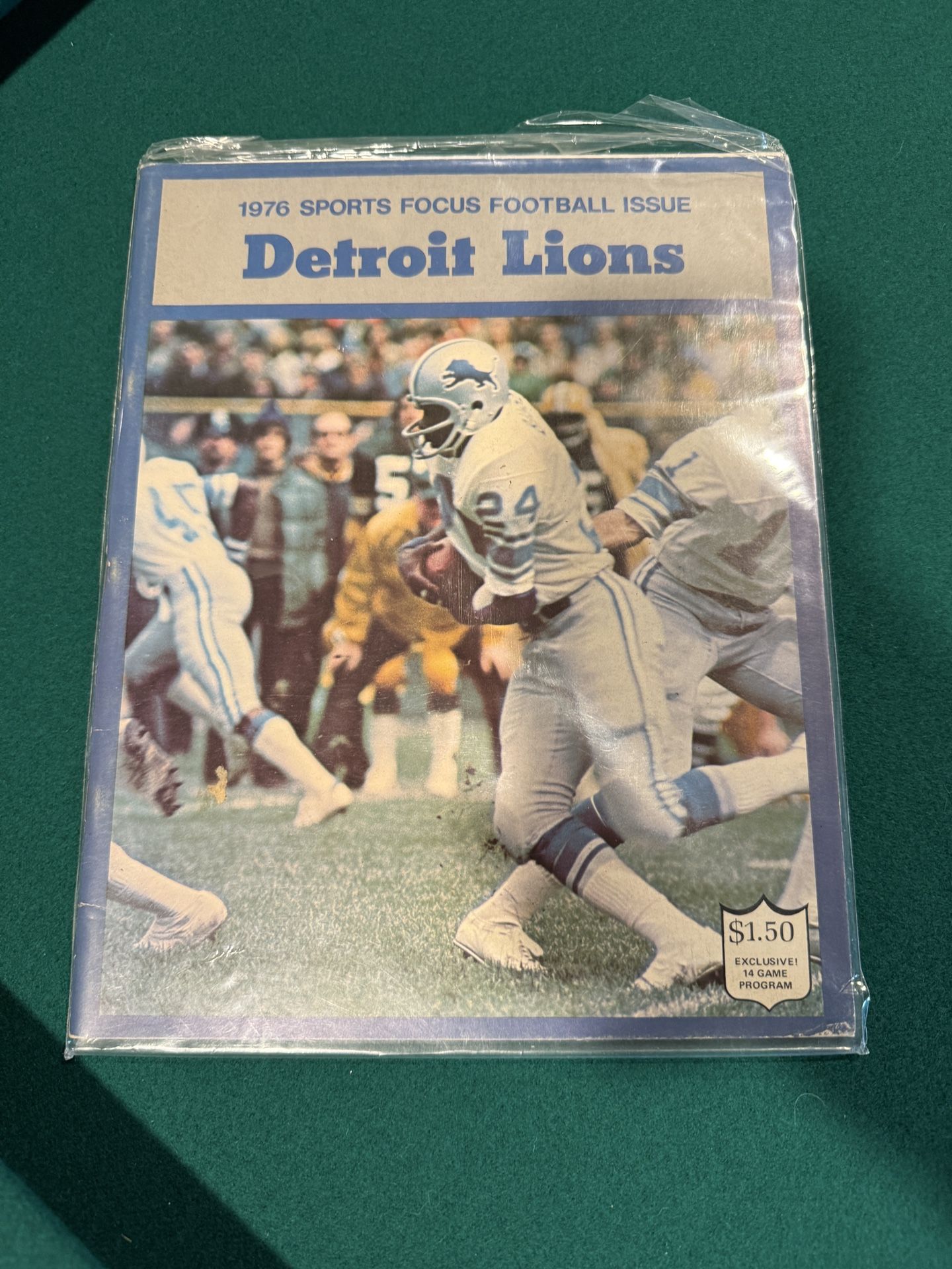 Sports focus football issue 1976
