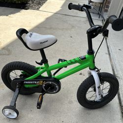 12” Royal Rider Freestyle Bike