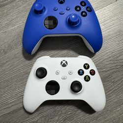 Xbox Wireless Controllers