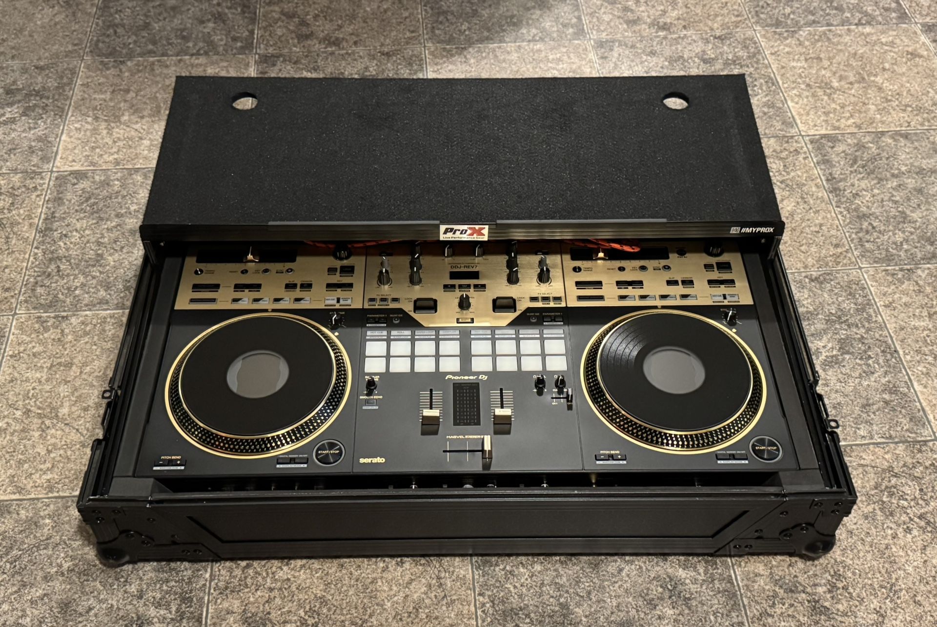 DDJREV7 Flight Case for Pioneer DJ Controller