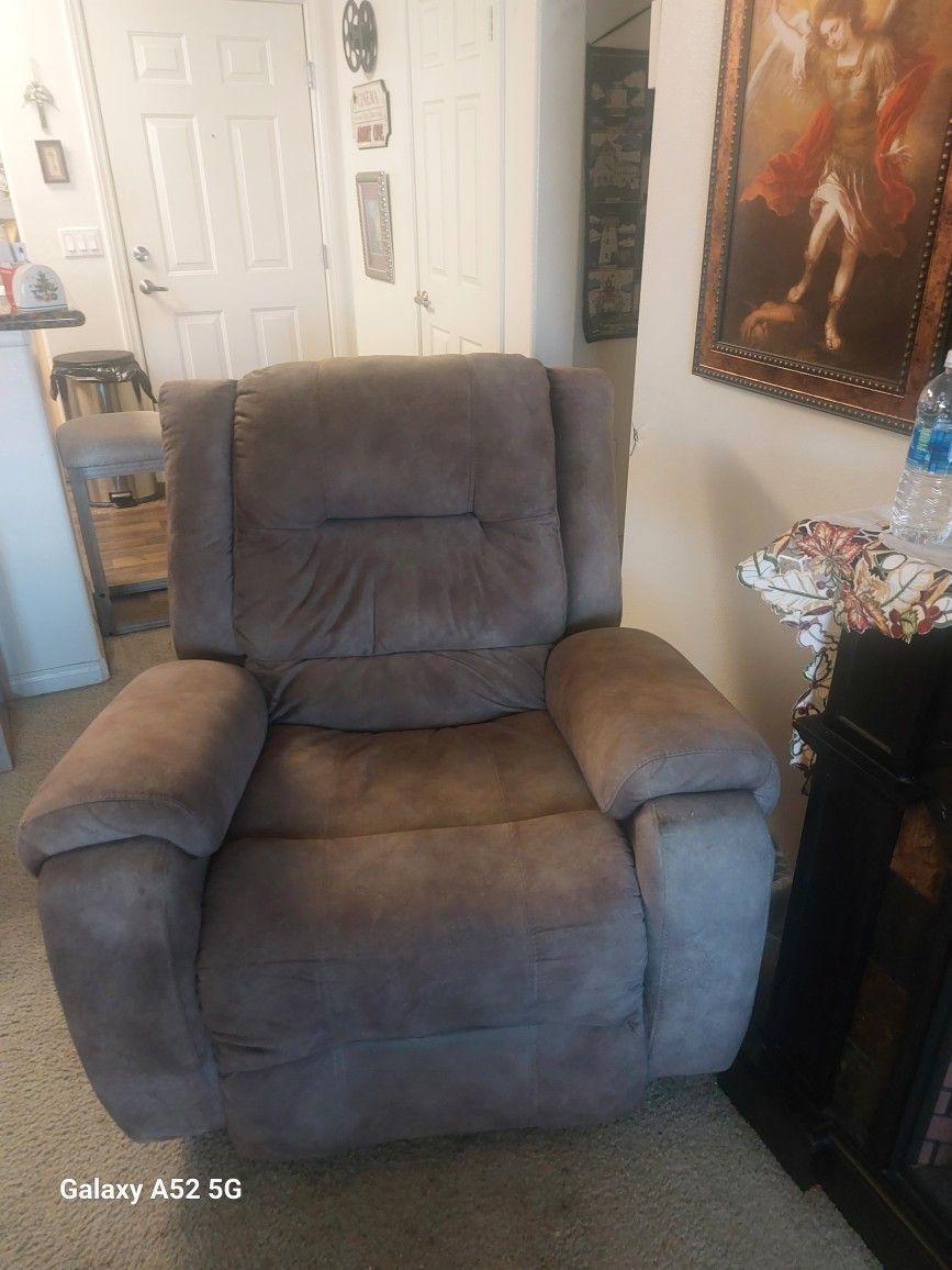 Recliner