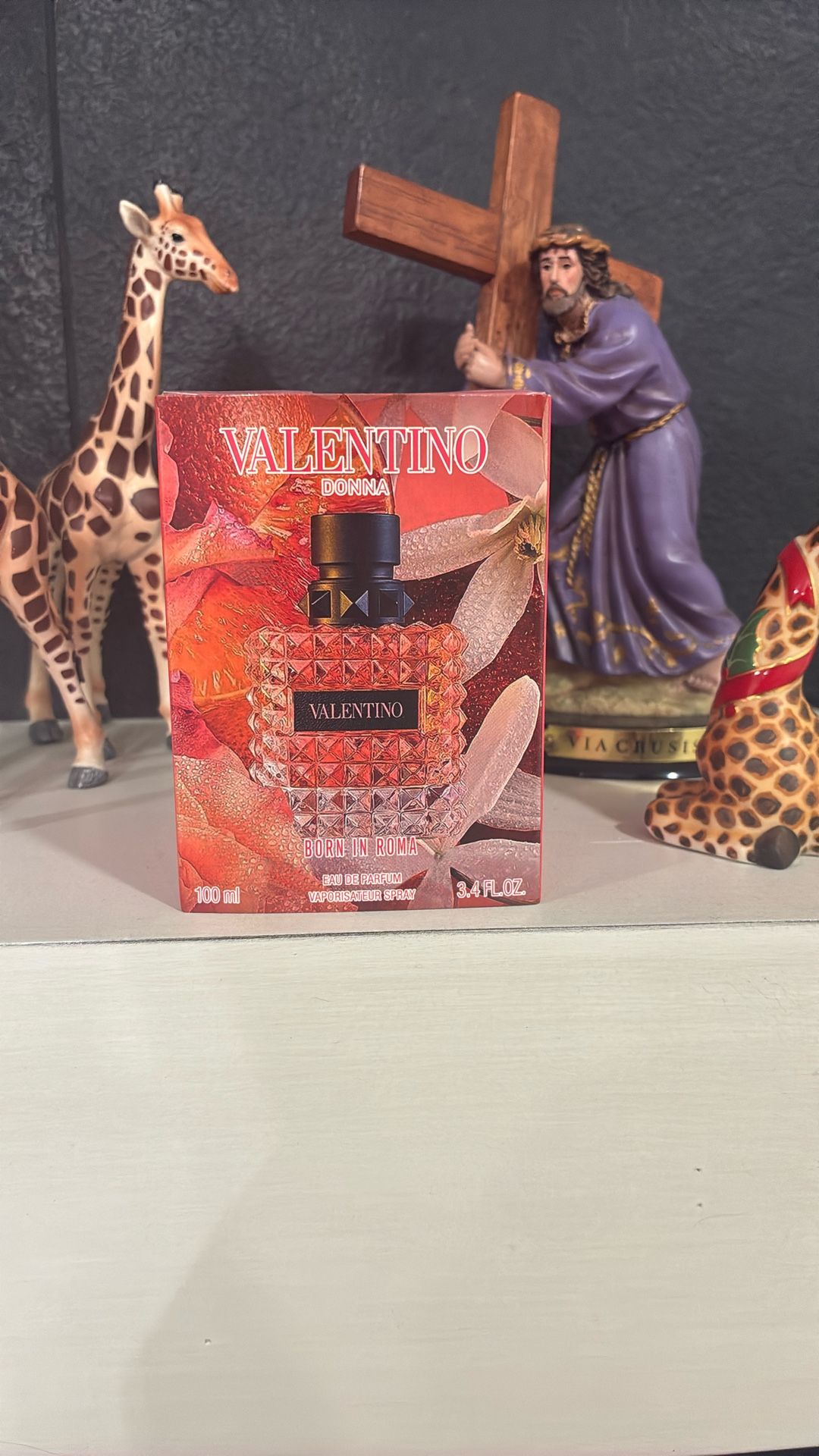 Born in Roma Coral Fantasy Eau de Parfum.