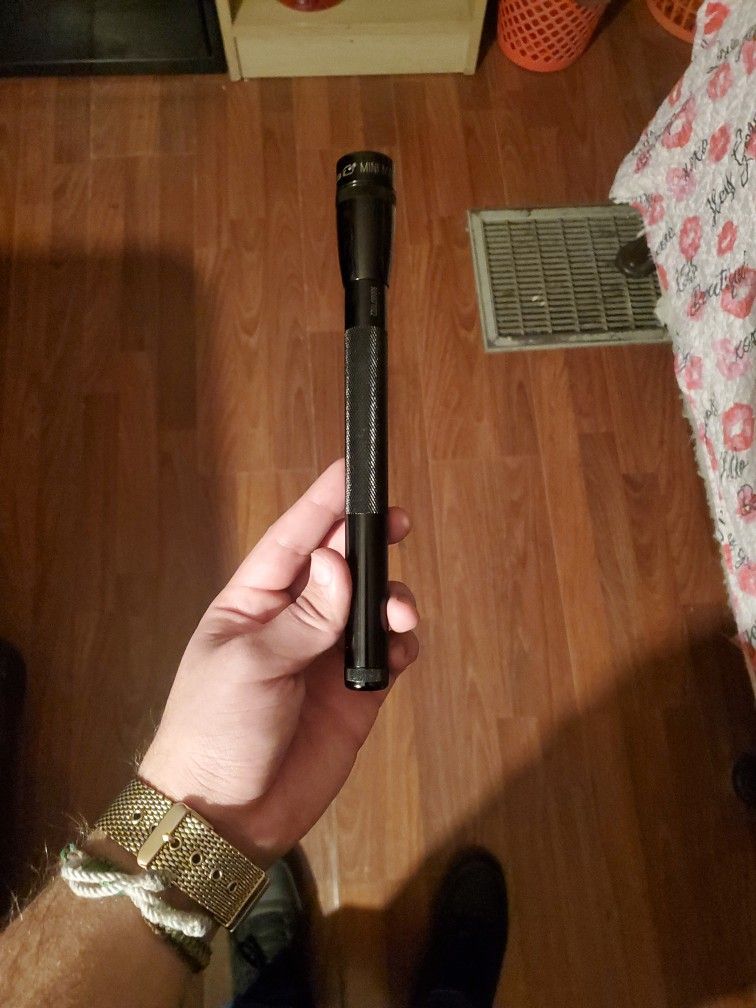 Mini Maglite Flashlight