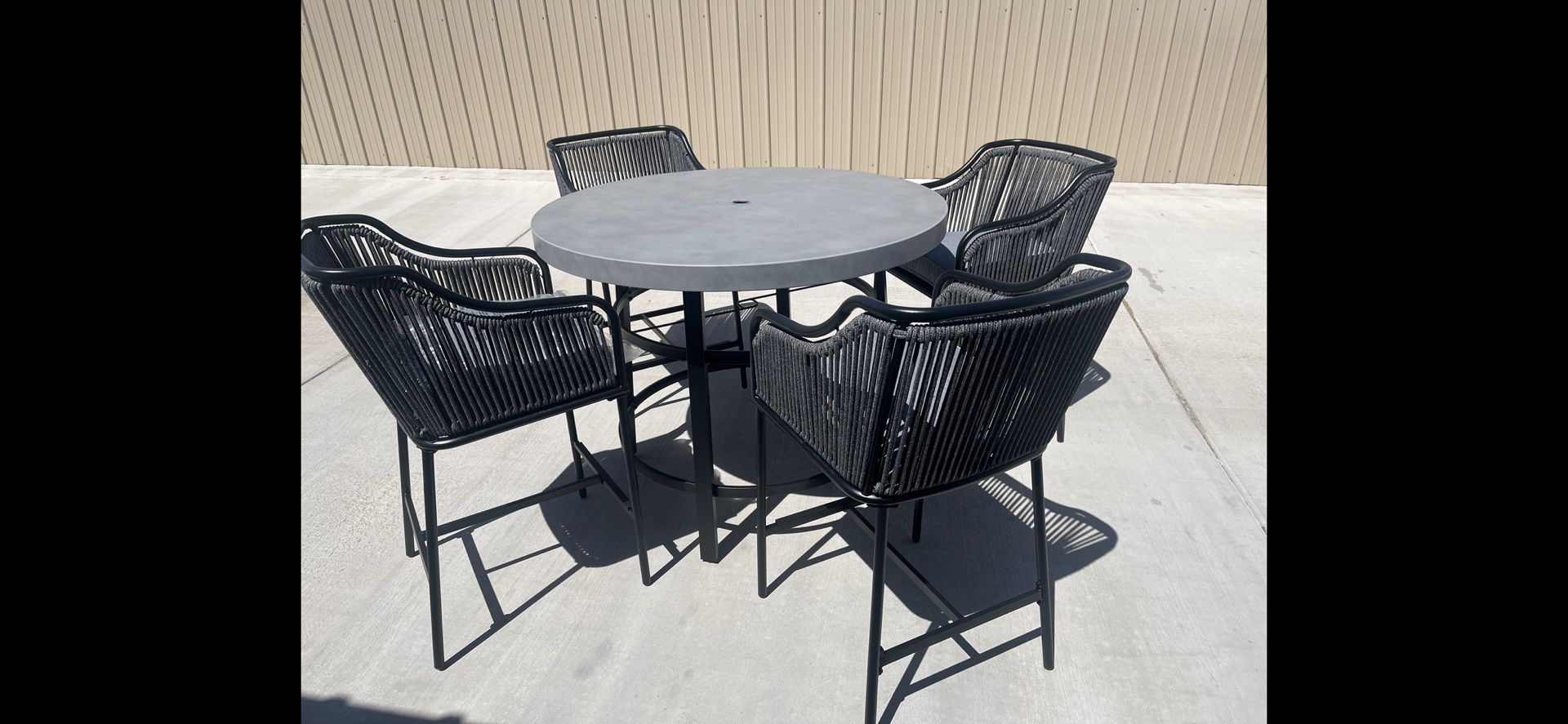 Brand New Patio Pub Table and 4 High Chairs 