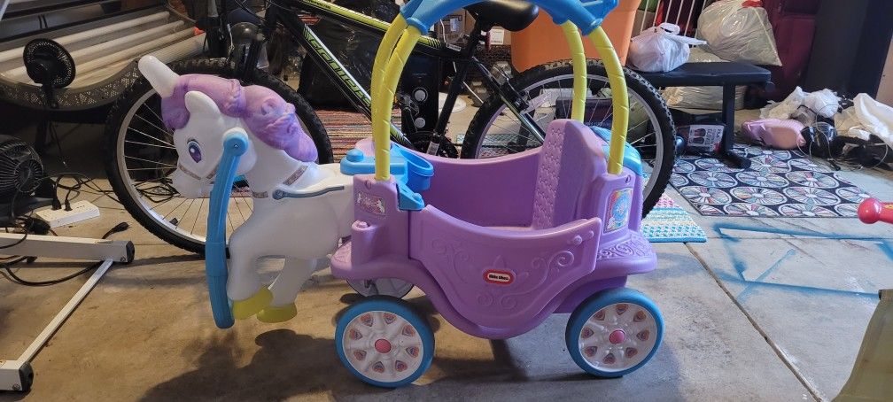Unicorn Chariot
