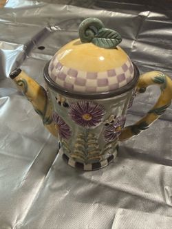 Debbie Mumm Sakura teapot