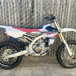 YAMAHA YZ 450F  2017