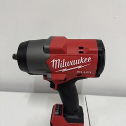MILWAUKEE M18 FUEL 18V Lithium-Ion Brushless Cordless 1/2 in. Impact Wrench with Friction Ring (Tool-Only)