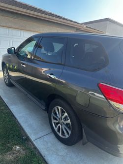 2014 Nissan Pathfinder