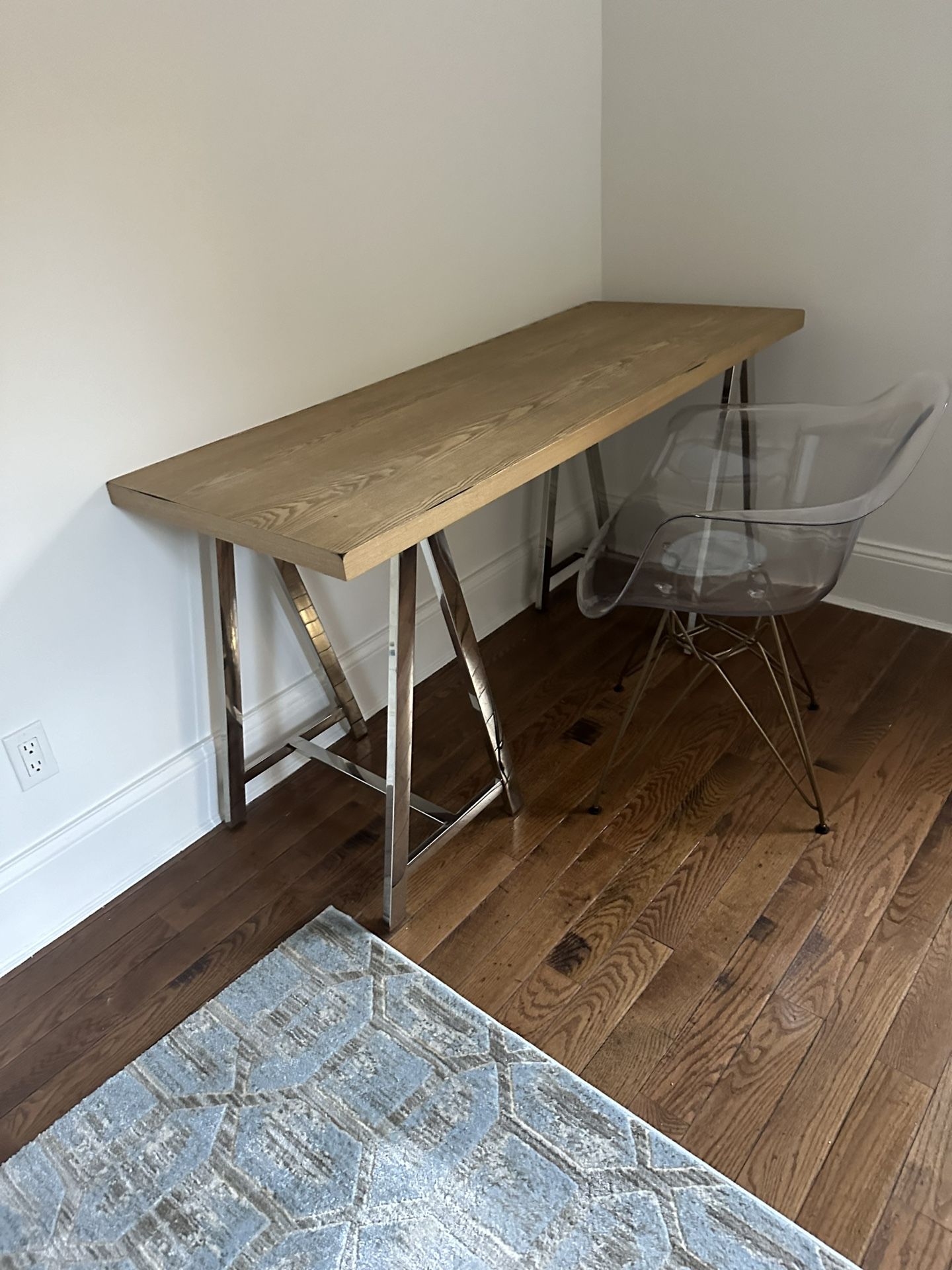Modern Desk