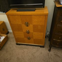 Free DRESSERSand MIRROR