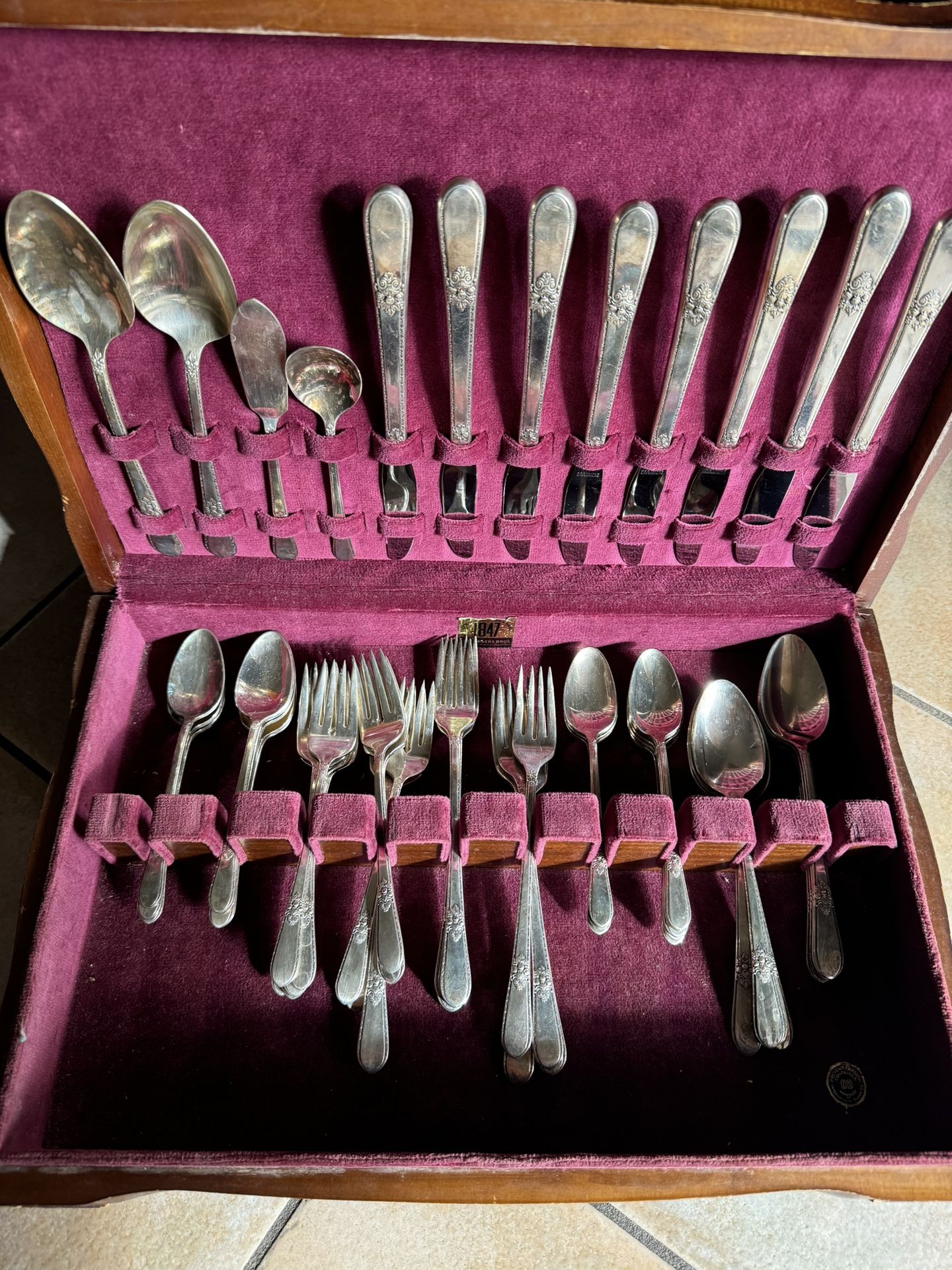1847 rogers bros silverware
