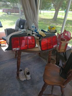 2005 Mustang Tail Lights