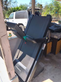 Nordic track treadmill