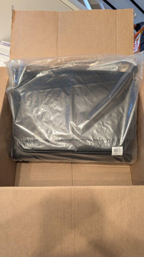 Fossil Kayden Messenger Bag - New