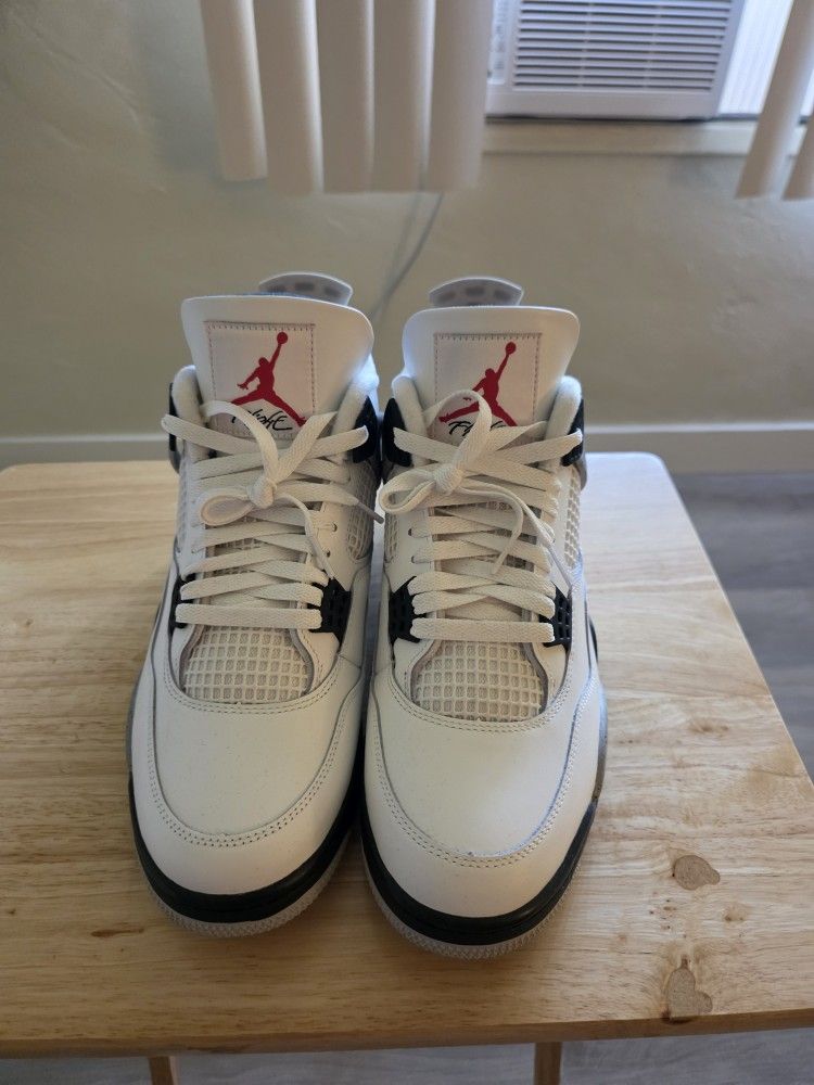 Jordan 4 White Cement