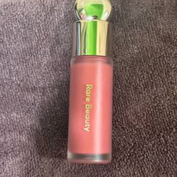 Rare Beauty Lip Gloss