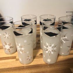 Vintage 1960s Frosted Snowflake  Black Diamond Tumblers 6