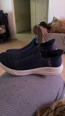 sketchers Women shoes 7.5
