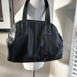 Micheal Kors Black Leather Handbag 