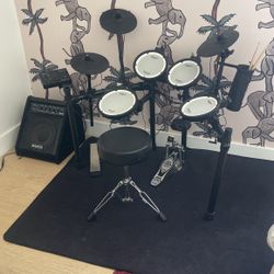 Roland TD-07DMK full setup with amp