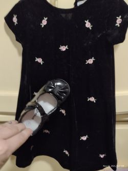 18 Mo Velour Black Dress With Pink Roses With Shoes Thumbnail