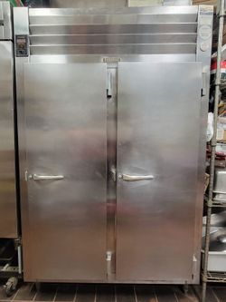 Traulsen 2door refrigerator