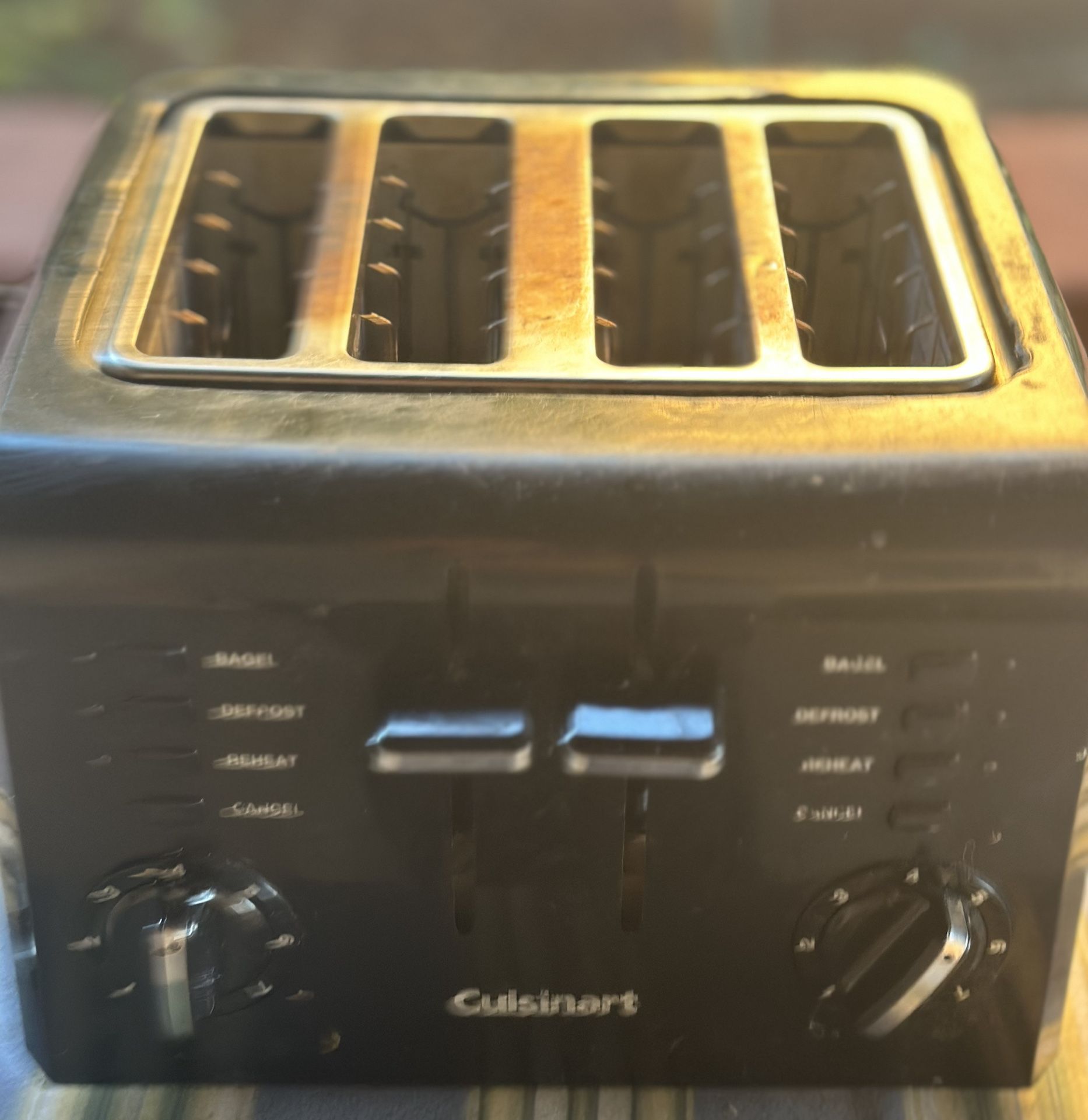 Instant Vortex Air Fryer And Cuisinart 4 Slice Roster