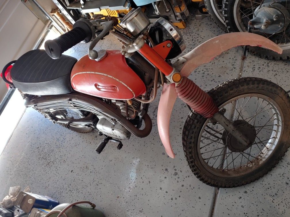1971 Yamaha Ct175