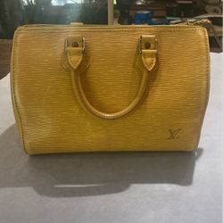 Authentic Louis Vuitton Epi  Speedy Bag