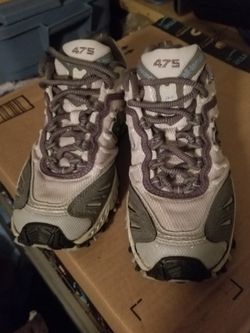 NEW BALANCE TENNIS SHOES UNISEX MEN'S SIZE 6