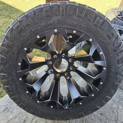 Fuel Assault 22 X 12 Rims / Wheels
