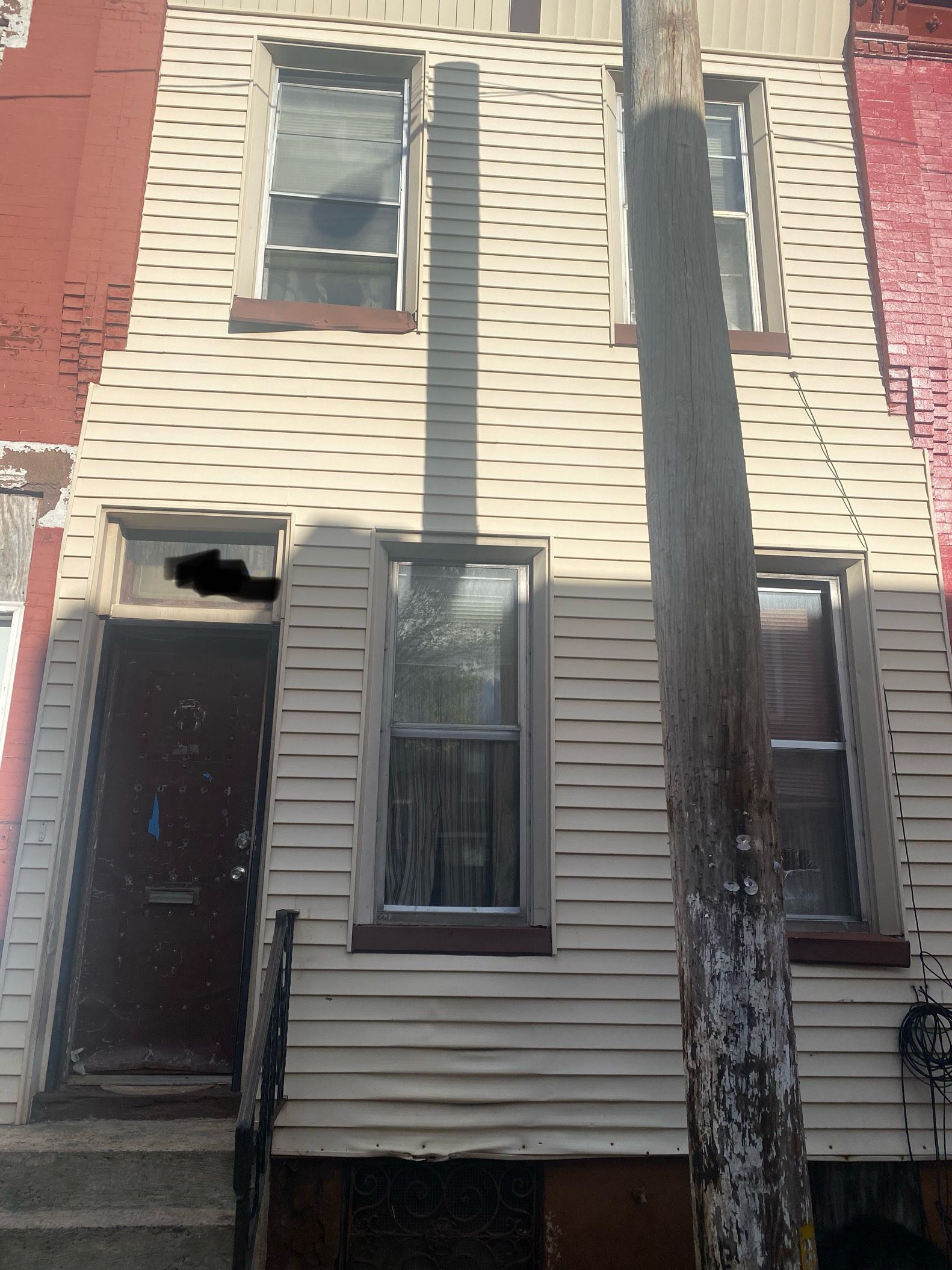 HOUSE FOR SALE IN NORTH PHILLY LESS THAN 10 MINUTES TO TEMPLE MAIN CAMPUS 19132 