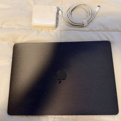 Apple MacBook Air M1 Laptop Computer Excellent Condition 8GB/256GB