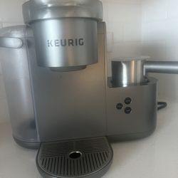 Keurig Coffee Maker With Frother