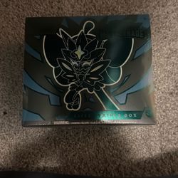 Twilight Masquerade ETB