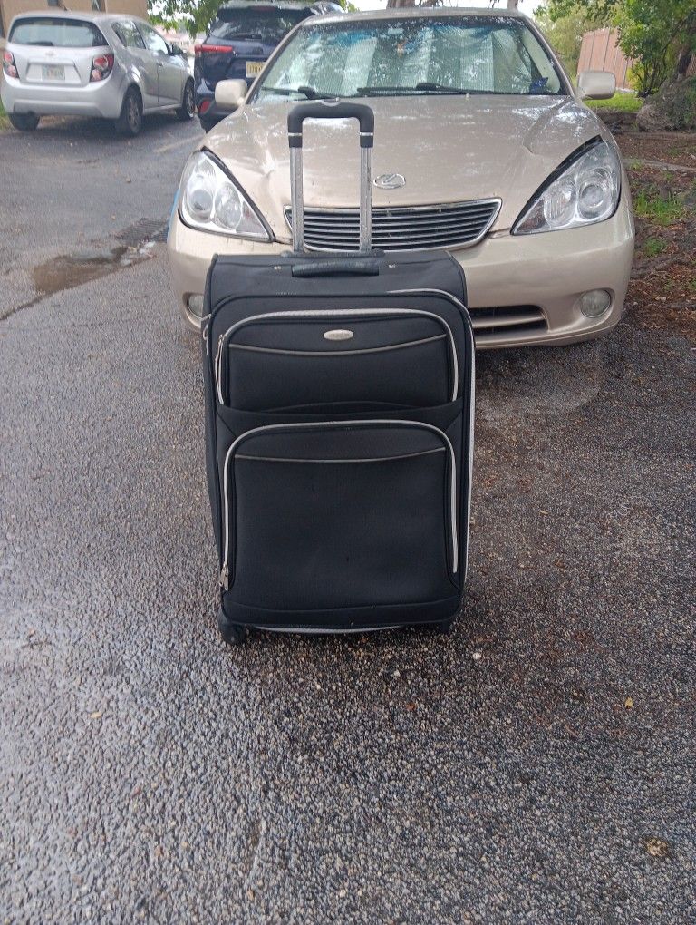 Xl Suitcase