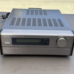 Beautiful Denon D-150 Digital Audio Receiver Base Unit With Phono Input 