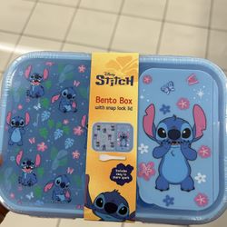 NWT Disney stitch Bento Box with snap lock lid & fork