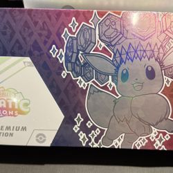 Prismatic Evolution Super Premium Collection