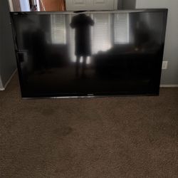 Sharp 80” Tv