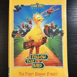 Sesame Street - Follow That Bird (VHS, 1994, Clam Shell)
