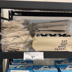 Winifred & Lily Pet Storage