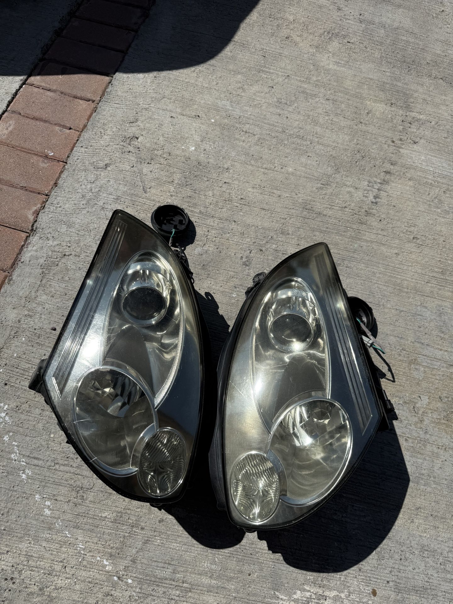 Infiniti G35 Headlights Parts Part Out Head Light