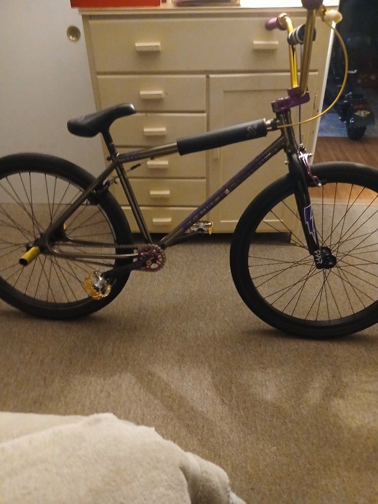 Custom 26 Inch Cult
