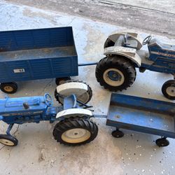 VINTAGE ERTL 1/12 Scale Diecast FORD Tractors - 8000 & 4000 Models with trailers