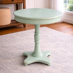 Round Mint Green Accent Table – Pedestal Base – 24”)