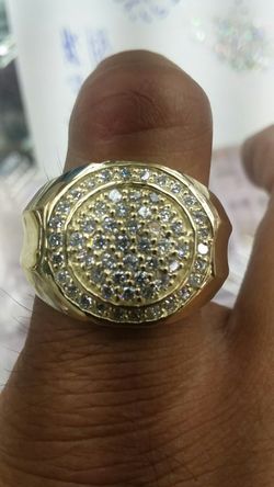 14k Gold ring 13.2 grams 1.50 ct Diamonds