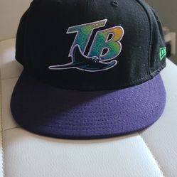 Selling Fitted Tampa Bay Rays Vintage Hat!